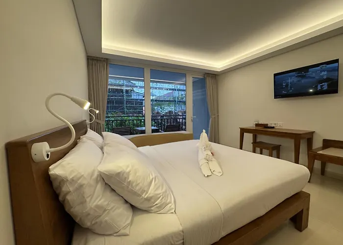 Green Garden Hotel